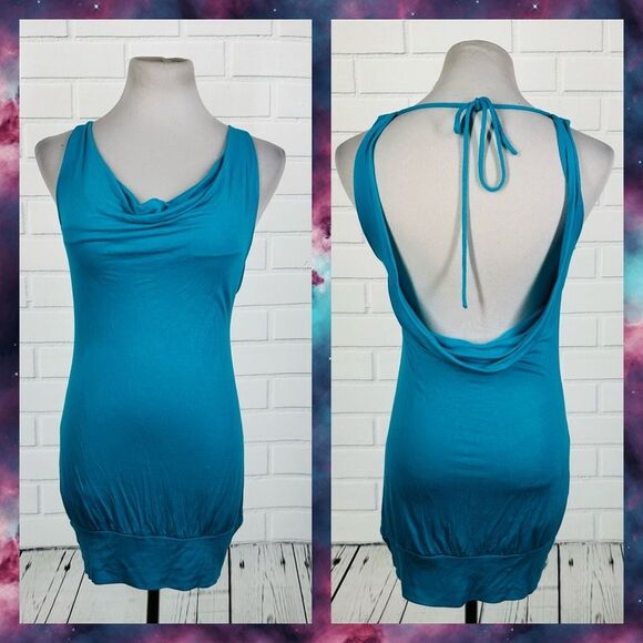 10/$25🦋 Wet Seal Teal Open Back Tunic Length Tank - Size Small - Picture 1 of 10